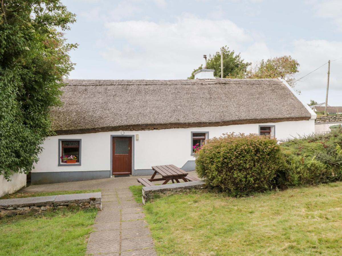 The Thatched Cottage Liscarney 외부 사진